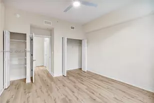3001 NE 185th St, Aventura, FL 33180 - Photo 11