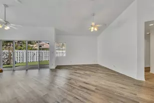535 Somerset Way, Weston, FL 33326 - Photo 9