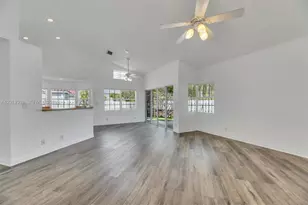 535 Somerset Way, Weston, FL 33326 - Photo 5