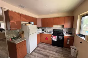 1250 NW 131st St, North Miami, FL 33167 - Photo 9