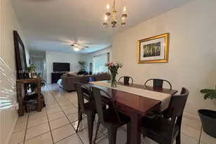3245 Village Green Dr, Miami, FL 33175 - Photo 19