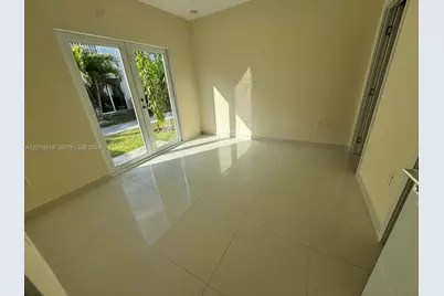 13724 SW 259th St, Homestead, FL 33032 - Photo 7