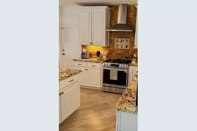 125 W Sunrise Ave, Coral Gables, FL 33133 - Photo 9