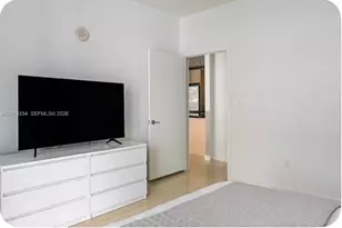 1111 SW 1st Ave, Miami, FL 33130 - Photo 11