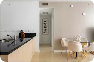 1111 SW 1st Ave, Miami, FL 33130 - Photo 13