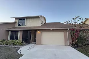 11913 Donlin Dr, Wellington, FL 33414 - Photo 1