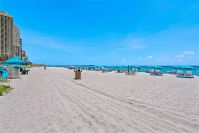 16500 Collins Ave #652, Sunny Isles Beach, FL 33160 - Photo 17