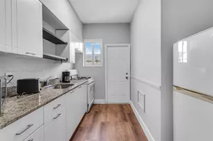8100 Harding Ave, Miami Beach, FL 33141 - Photo 7