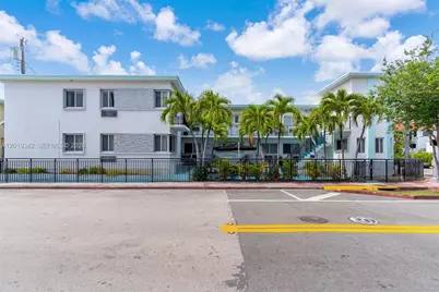 8100 Harding Ave #514, Miami Beach, FL 33141 - Photo 27