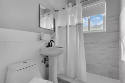 8100 Harding Ave #514, Miami Beach, FL 33141 - Photo 11