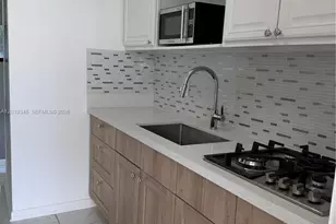 18510 Atlantic Blvd, Sunny Isles Beach, FL 33160 - Photo 3