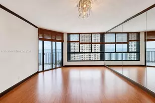 520 Brickell Key Dr, Miami, FL 33131 - Photo 3