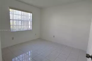 426 NE 210th Cir Terrace, Miami, FL 33179 - Photo 11