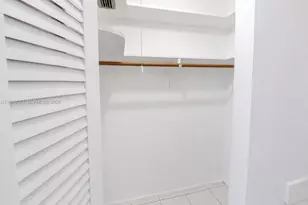 7135 Collins Ave, Miami Beach, FL 33141 - Photo 23