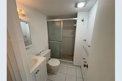 7135 Collins Ave #912, Miami Beach, FL 33141 - Photo 15