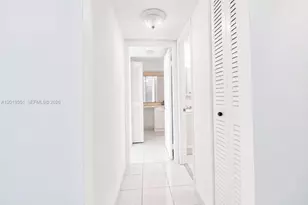 7135 Collins Ave, Miami Beach, FL 33141 - Photo 17