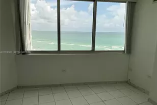 7135 Collins Ave, Miami Beach, FL 33141 - Photo 25