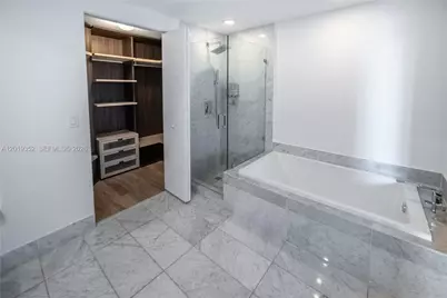 801 S Miami Ave #3905, Miami, FL 33130 - Photo 13
