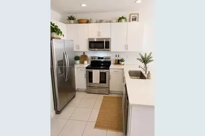 [Address not provided], Homestead, FL 33035 - Photo 3