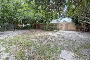 60 NW 47th Ct, Oakland Park, FL 33309 - Photo 23