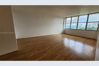 7441 Wayne #8-O, Miami Beach, FL 33141 - Photo 5