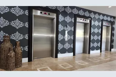 7441 Wayne #8-O, Miami Beach, FL 33141 - Photo 21