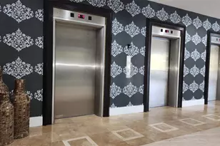 7441 Wayne, Miami Beach, FL 33141 - Photo 21