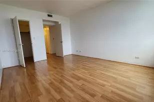 7441 Wayne, Miami Beach, FL 33141 - Photo 11
