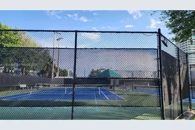 7441 Wayne #8-O, Miami Beach, FL 33141 - Photo 27
