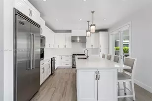 13040 N Bayshore Dr, North Miami, FL 33181 - Photo 17