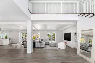 13040 N Bayshore Dr, North Miami, FL 33181 - Photo 13