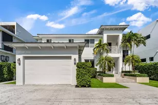13040 N Bayshore Dr, North Miami, FL 33181 - Photo 9