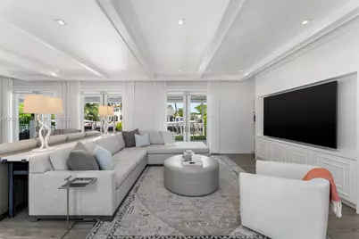 13040 N Bayshore Dr, North Miami, FL 33181 - Photo 15