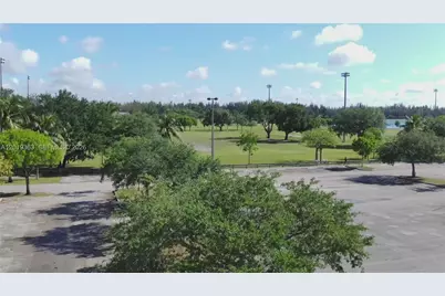 6832 W 2nd Ct, Hialeah, FL 33014 - Photo 27