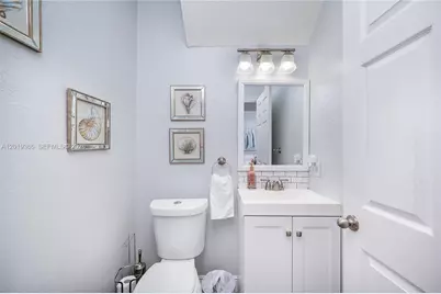 3179 NE 4th St, Homestead, FL 33033 - Photo 7