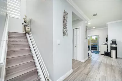 3179 NE 4th St, Homestead, FL 33033 - Photo 13