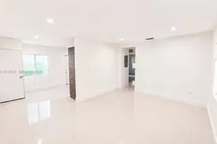 542 NE 67th St, Miami, FL 33138 - Photo 5