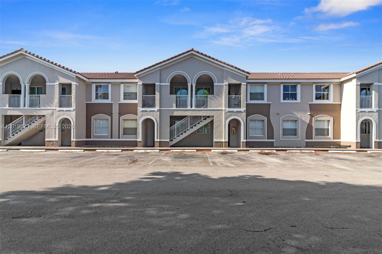 1568 SE 26th St #203 - 1568 SE 26th St #203, Homestead, FL 33035 Luxury Property | Jose Angel Pina