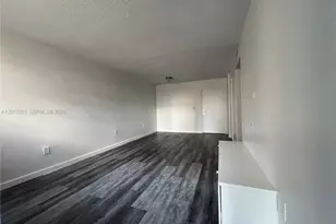 9431 SW 4th St, Miami, FL 33174 - Photo 21