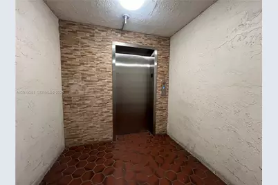 9431 SW 4th St #207, Miami, FL 33174 - Photo 3