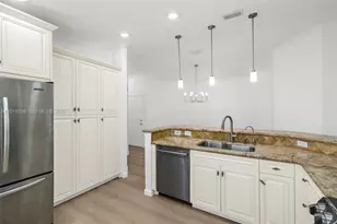 5621 NW 117th Ave, Coral Springs, FL 33076 - Photo 11