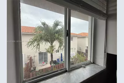 10101 W Okeechobee Rd #9202, Hialeah Gardens, FL 33016 - Photo 11