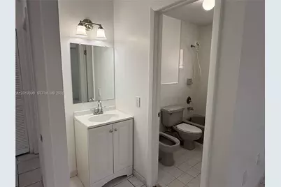 10101 W Okeechobee Rd #9202, Hialeah Gardens, FL 33016 - Photo 25