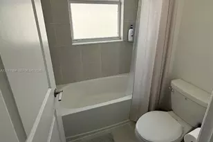 2584 SE 25th Ct, Homestead, FL 33035 - Photo 33