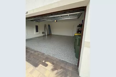 2584 SE 25th Ct, Homestead, FL 33035 - Photo 15