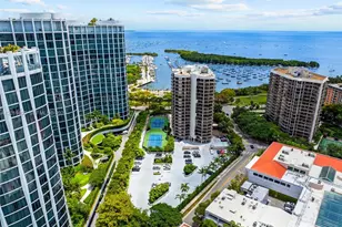 2843 S Bayshore Dr, Miami, FL 33133 - Photo 79