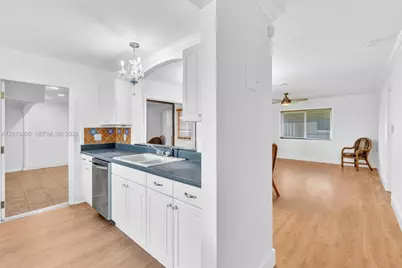 14898 Wildflower Ln, Delray Beach, FL 33446 - Photo 13