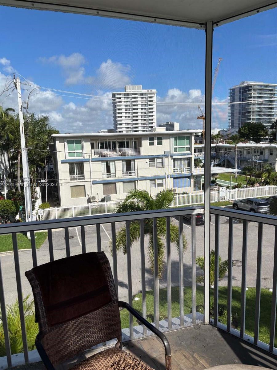 720 Bayshore Dr #301 - 720 Bayshore Dr #301, Fort Lauderdale, FL 33304 Luxury Property | Jose Angel Pina