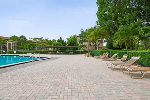 13455 SW 9th Ct, Pembroke Pines, FL 33027 - Photo 23