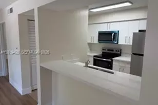 610 S Park Rd, Hollywood, FL 33021 - Photo 9